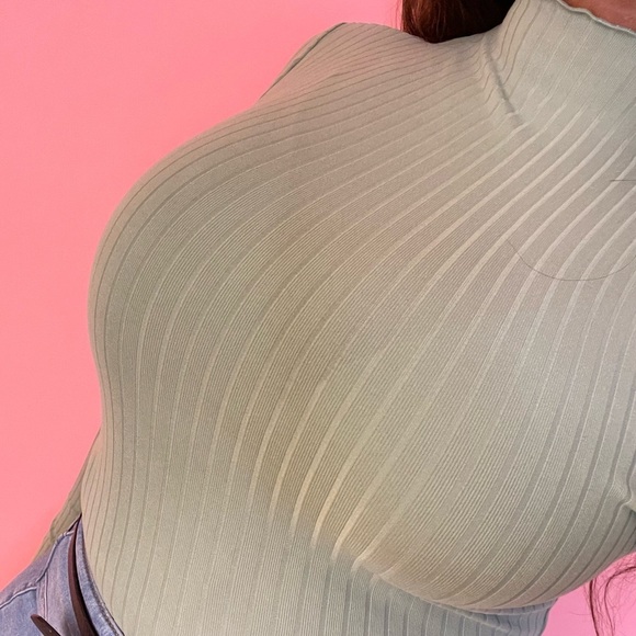 WOMEN SAGE GREENBAY RIBBED LONG SLEEVE MOCK NECK THONG BODYSUIT - Picture 6 of 6